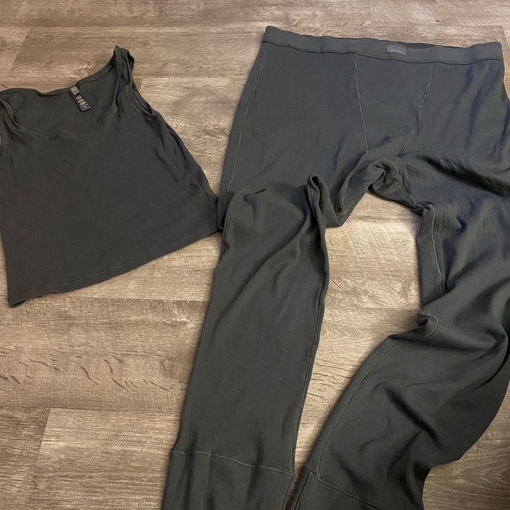 SKIMS ribbed set